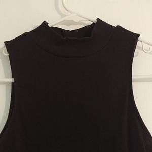 H and M basics crop turtleneck shirt